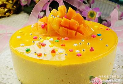 女生学做蛋糕好不好,专科学做蛋糕有前途吗