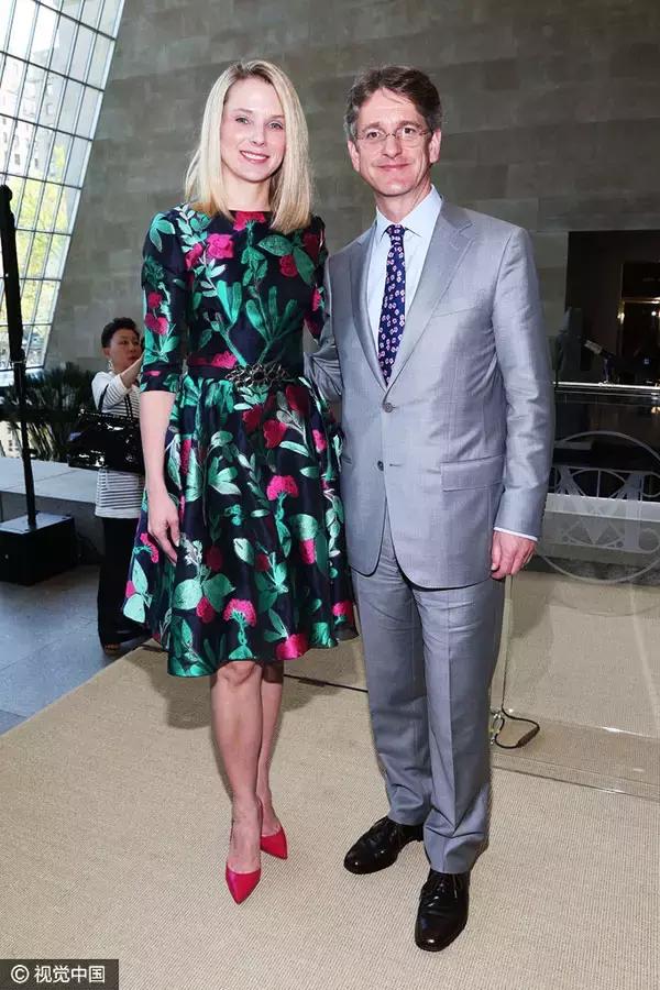 这样穿保准让你天天时髦不重样,女人30学会这么穿时髦感翻倍