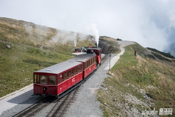 尼康全幅微单z7样张大小一样吗,尼康微单z7的镜头有哪些