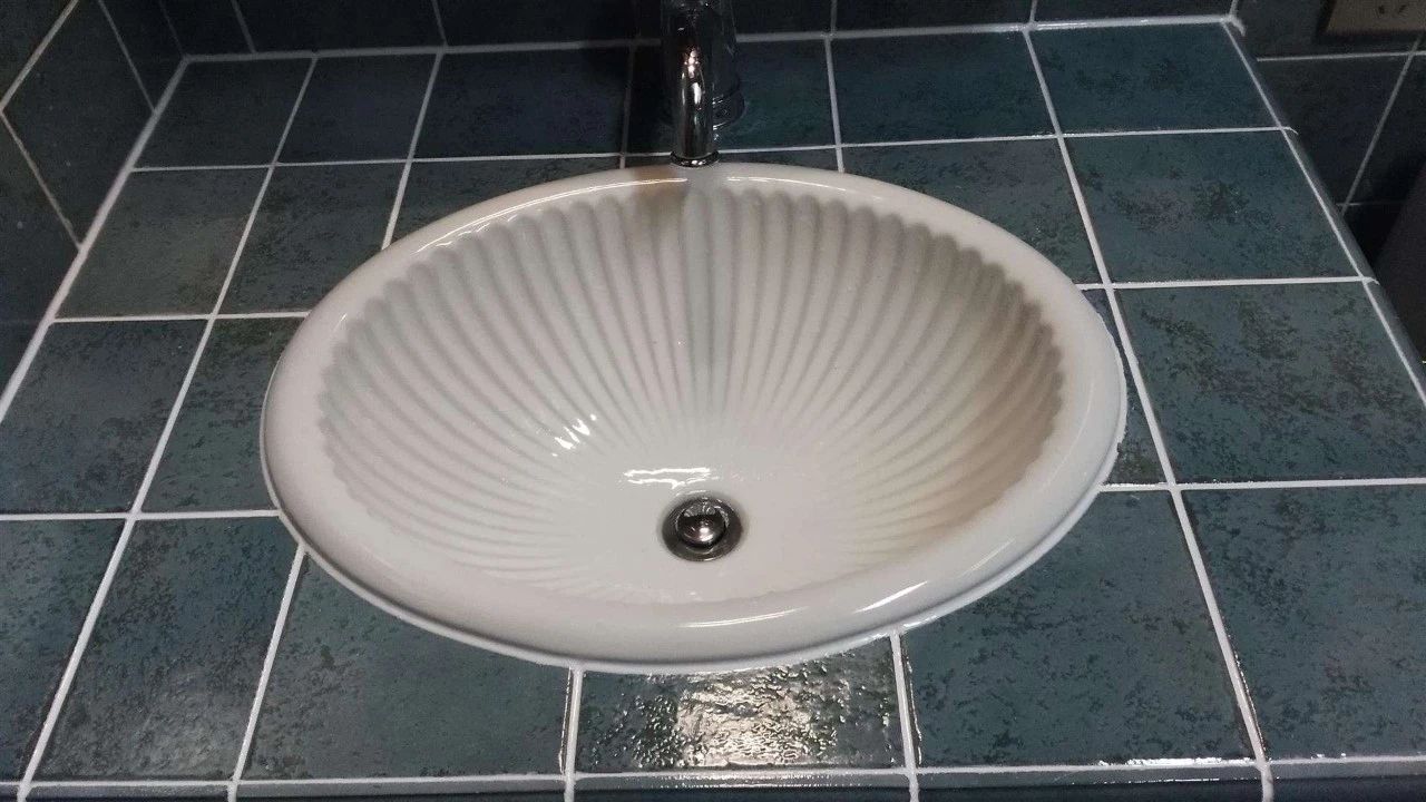 装修师傅带的玻璃胶真的不好吗,装修的时候玻璃胶都用在哪些地方