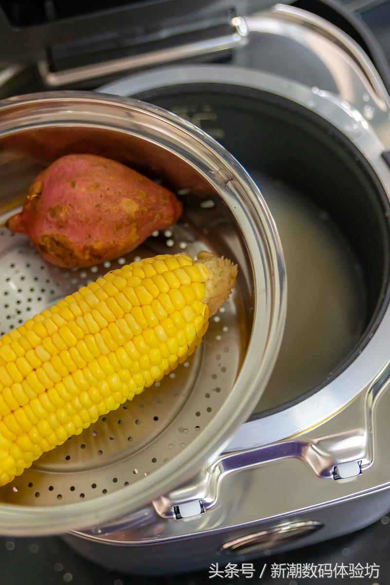 美的电饭煲与一般电饭锅区别,你见过可以把饭倒出来的电饭煲吗