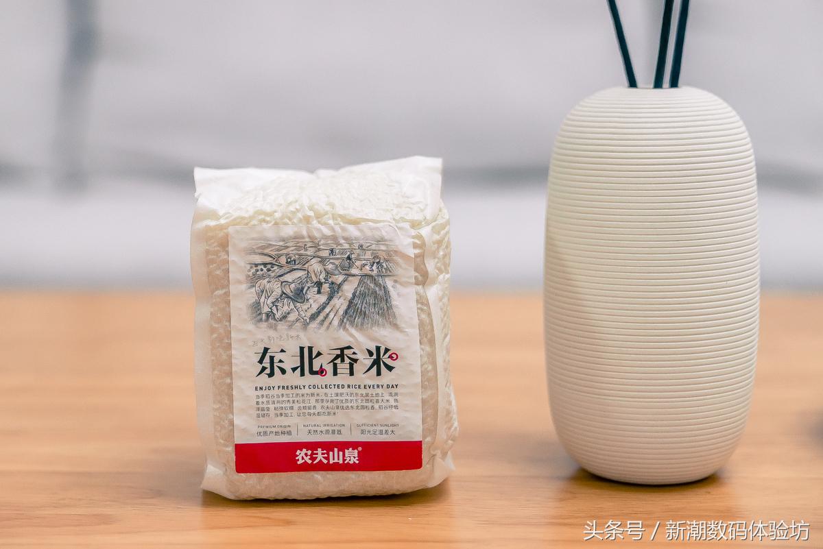 美的电饭煲与一般电饭锅区别,你见过可以把饭倒出来的电饭煲吗