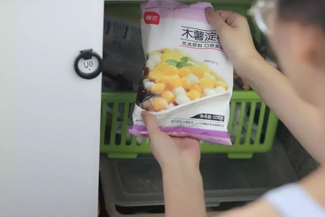 一包积灰的木薯粉，我觉得还能拯救下……