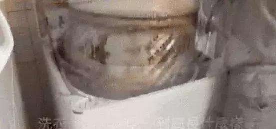 9岁小女孩突发疾病,9岁女童患病