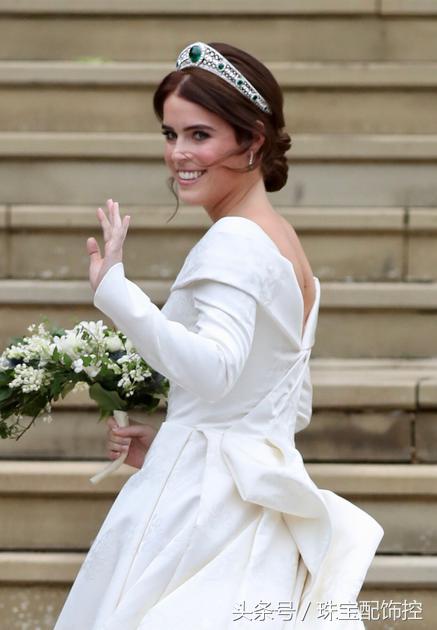 尤金妮大婚王室大合影,英国皇室尤金妮公主照片