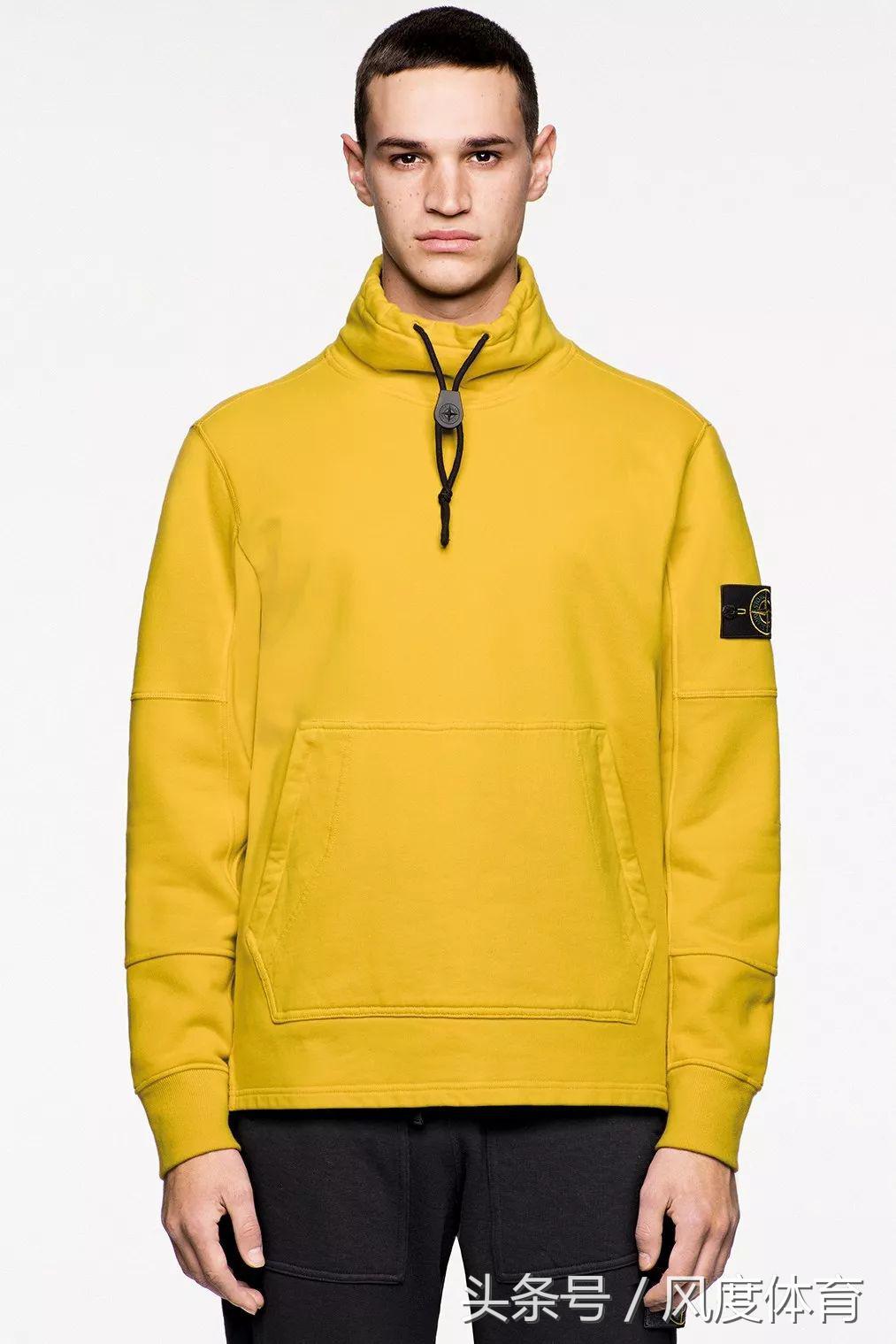 2019秋冬款运动休闲 (今年最流行的秋冬季运动套装)