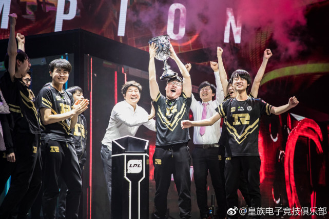 从谷底重回巅峰,从巅峰跌到谷底又回巅峰