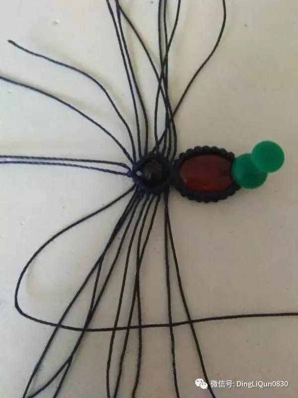 绳编宝石吊坠教程,石头吊坠穿珠子编绳教程