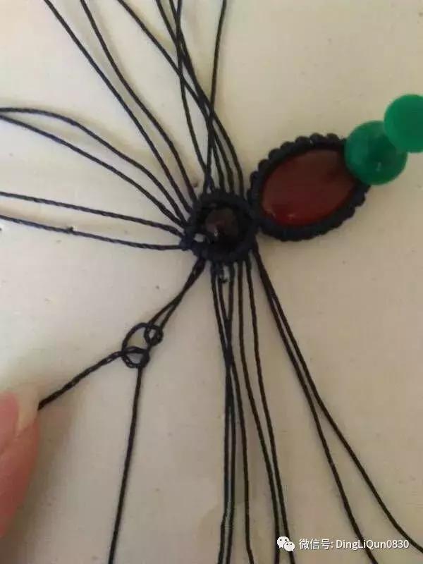 绳编宝石吊坠教程,石头吊坠穿珠子编绳教程