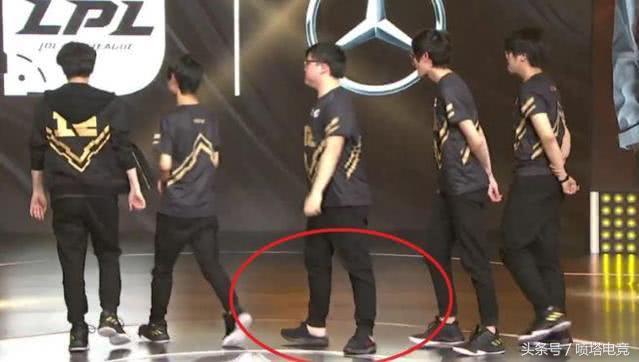 lol奇葩职业选手,s8uzi滑板鞋ig