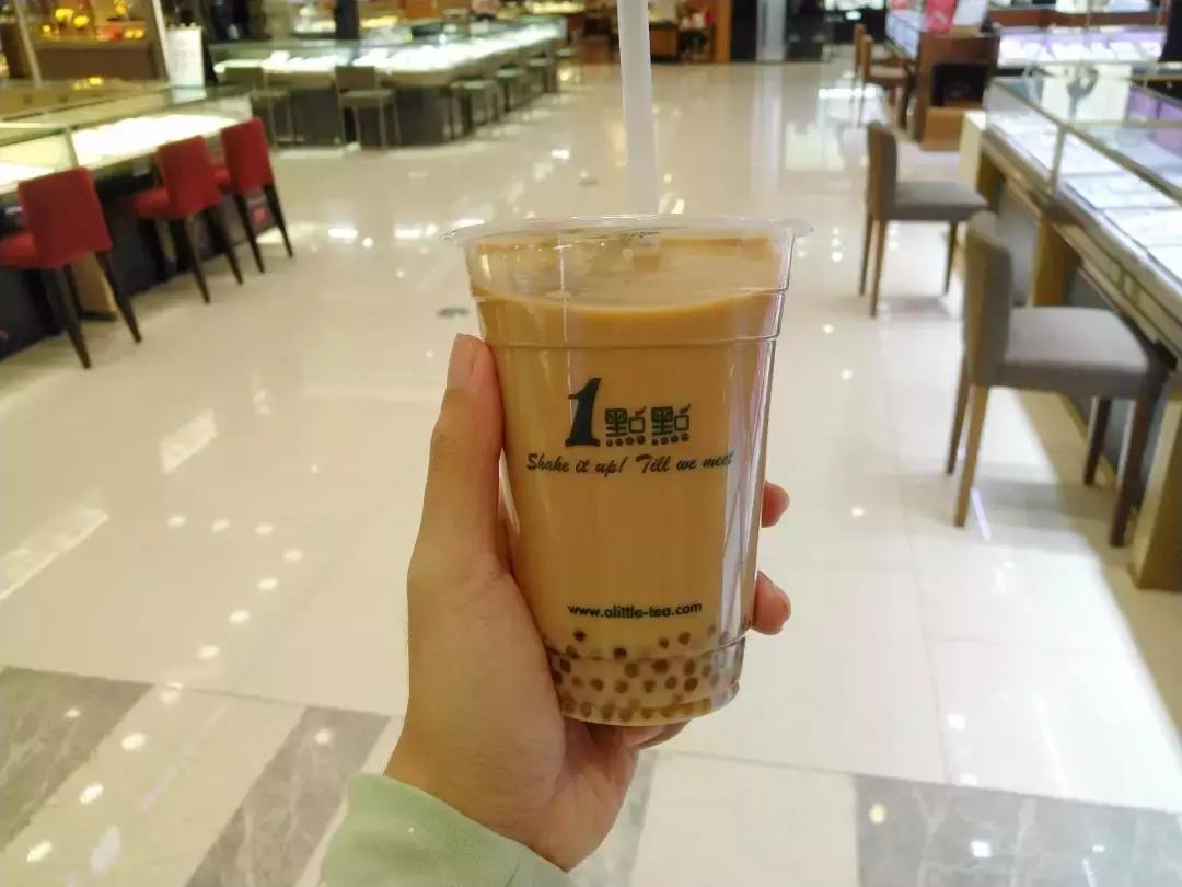 奶茶测评沪上阿姨葡萄,各家奶茶店的奶茶测评