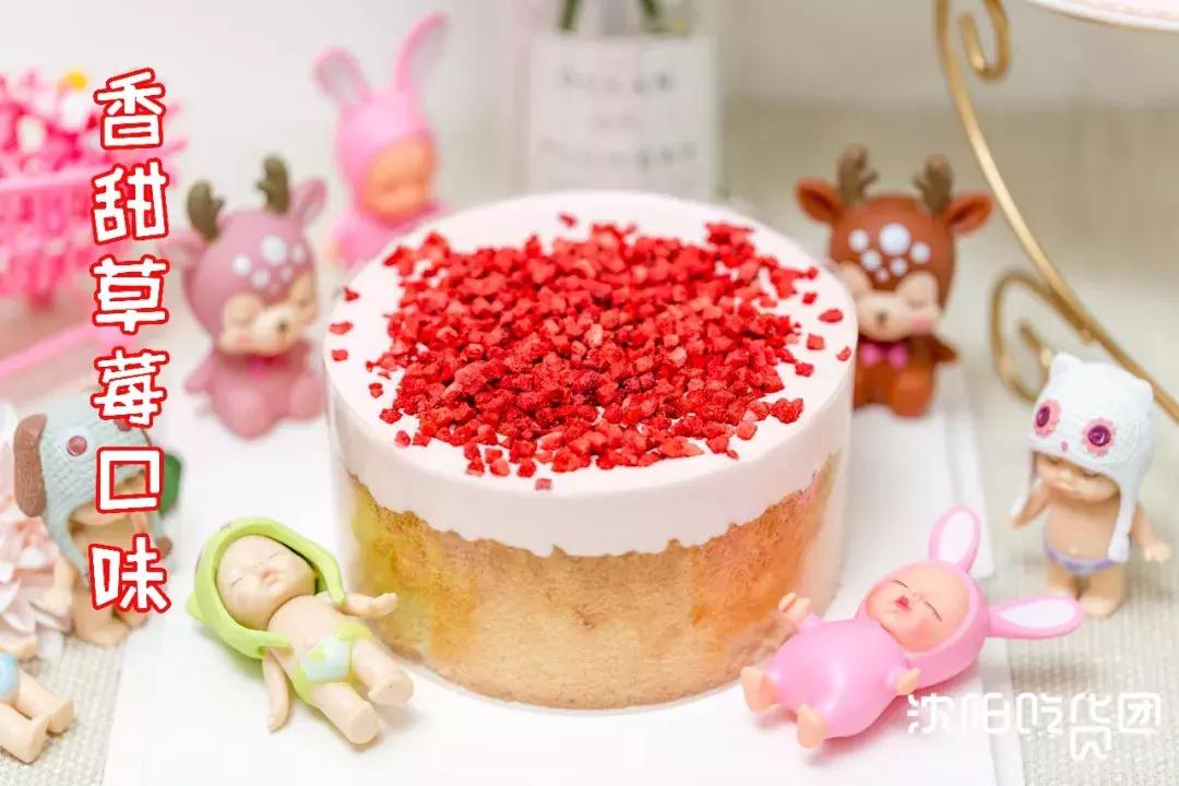 等了三个小时的爆浆奶盖蛋糕,草莓奶盖爆浆蛋糕哪家好吃