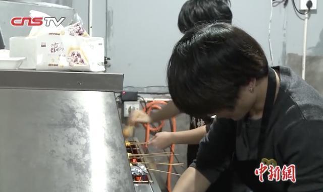 男足工资女足工资对比,男足一人年薪超女足