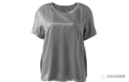 桑蚕丝衣服洗后缩水怎么补救,含桑蚕丝的衣服洗后缩水吗