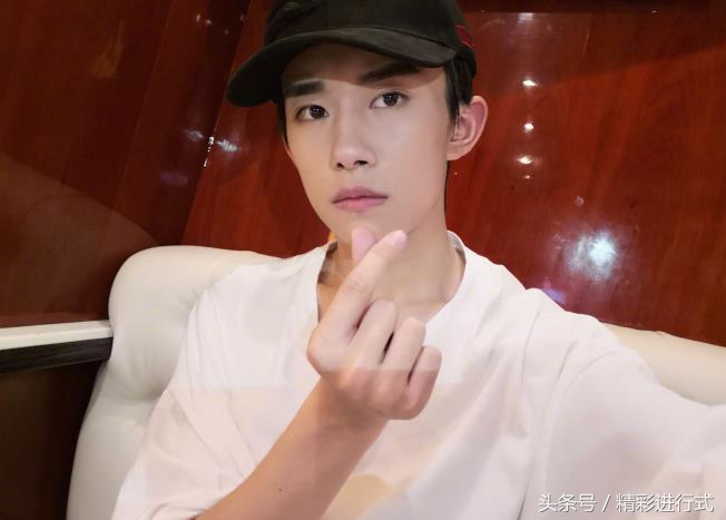 易烊千玺王俊凯王源真实年龄多大,tf王源易烊千玺王俊凯是什么组合