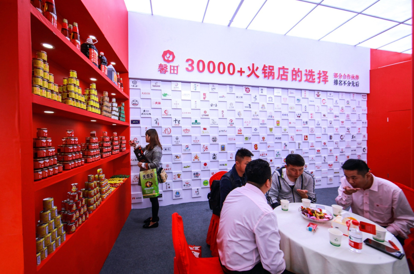 重庆火锅节免费美食,重庆火锅节的大火锅