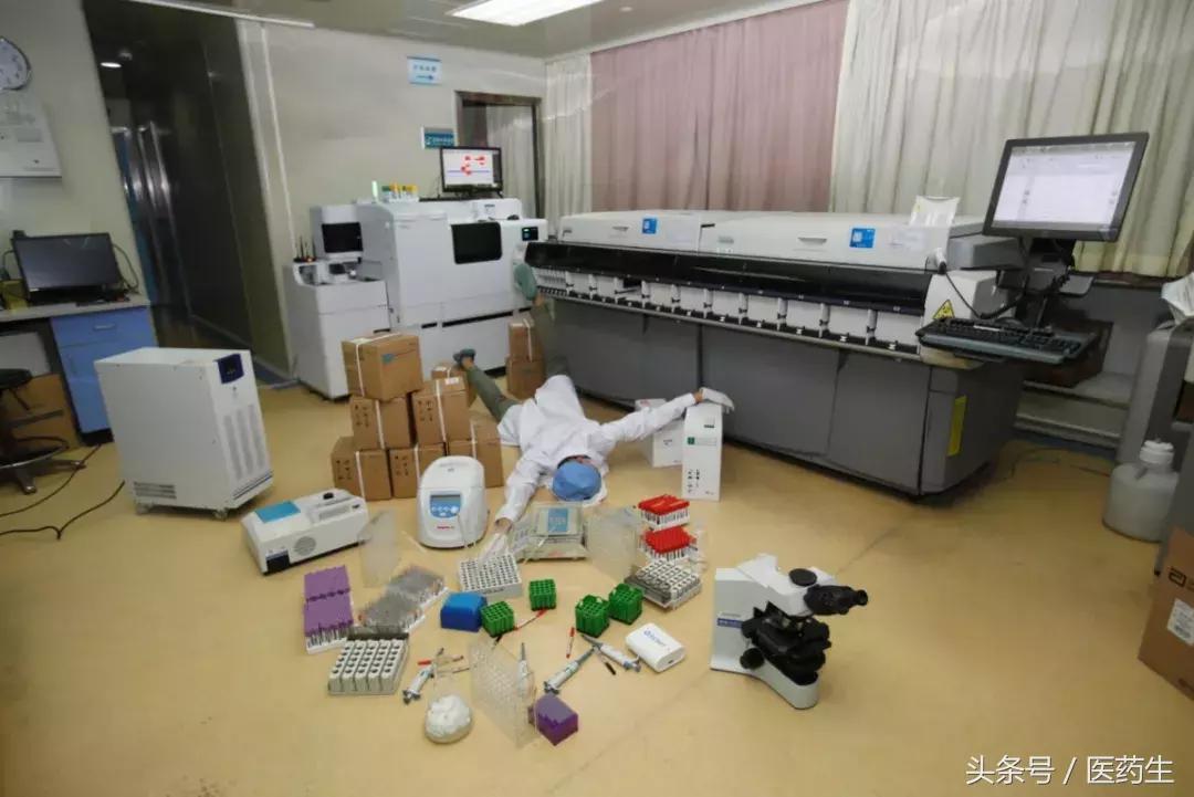 医护炫富照曝光，太赤裸裸了！