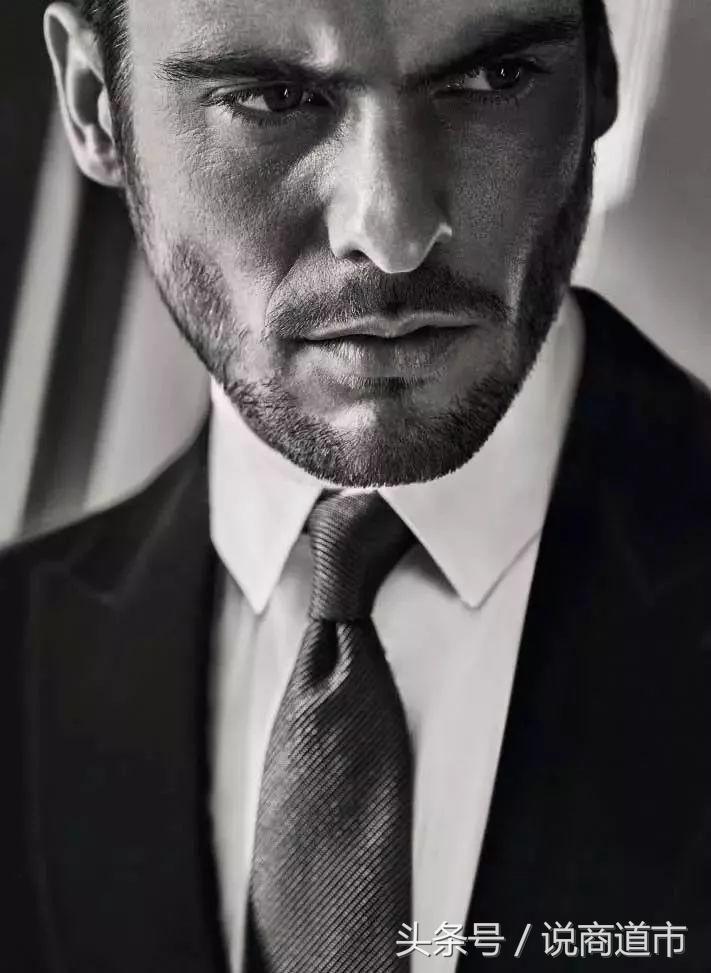 prada进军珠宝,prada福州店