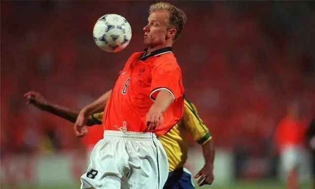 天下足球c罗经典台词,天下足球国足经典台词