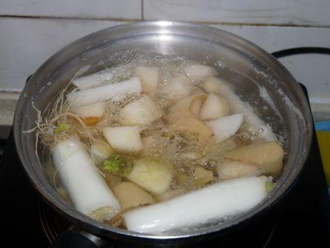 小孩感冒快好了突然又咳得厉害了,小孩感冒后咳嗽一天几声能自愈吗