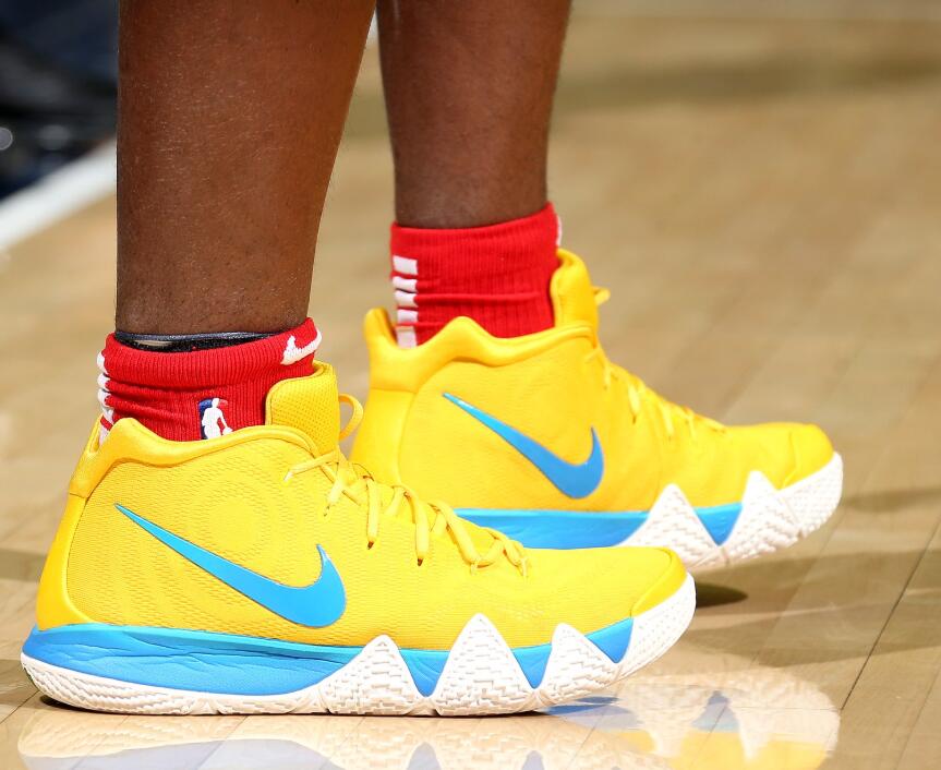 怎么看杜兰特kd11冰蓝真假,杜兰特季后赛不穿kd11