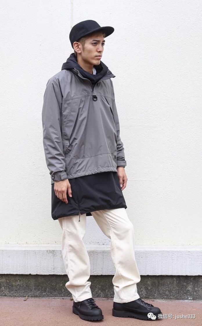 商务冲锋衣怎么搭配好看,哪个品牌的冲锋衣比较商务