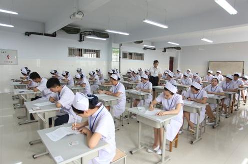 公立医院护士招聘真题分享，轻松过笔试