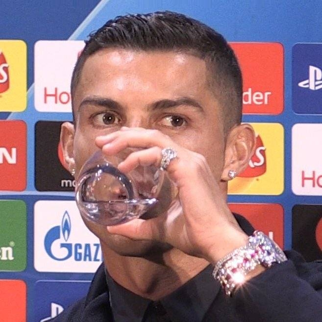 c罗首次重返老特拉福德,c罗重返老特拉福德归来君临天下