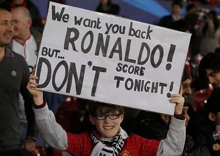 尤文c罗回曼联比赛,c罗凌空斩弑旧主曼联逆转尤文