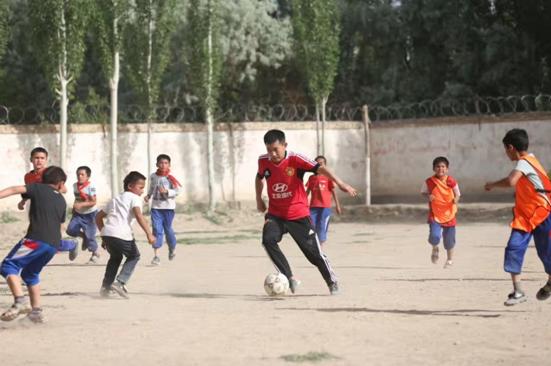 南粤足球筑梦,广东援疆喀什足球队