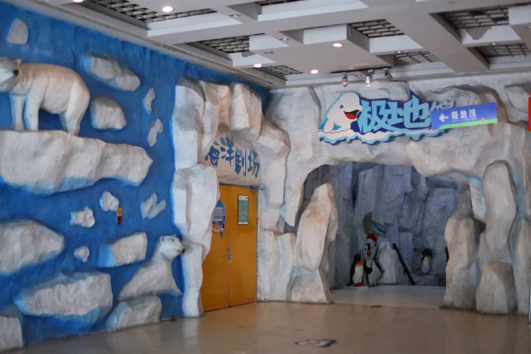 没有人来人往的城市,没有人山人海的地方