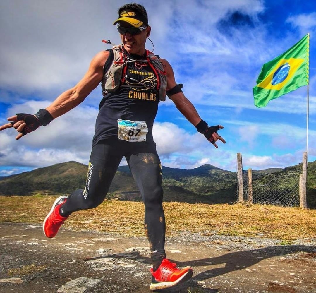 小肚子鼓鼓的是内脏下垂的原因吗,中年人普遍肚子大