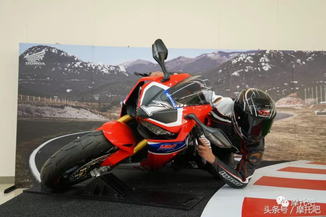 我来到了这些摩托车出生的地方,有幸试驾了一辆“特产CB”