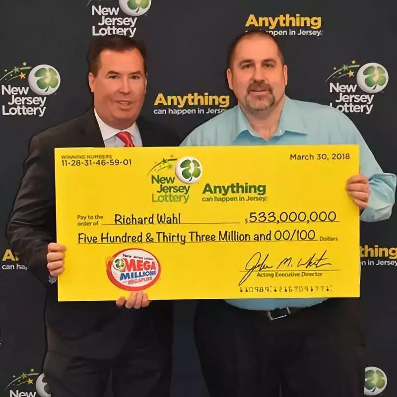 美国开出148亿元全球最高彩票头奖,美国最大彩票中奖者119亿