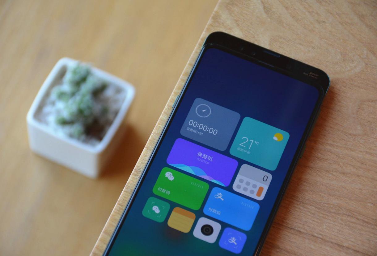 小米mix3磁滑盖,小米mix3滑屏测评