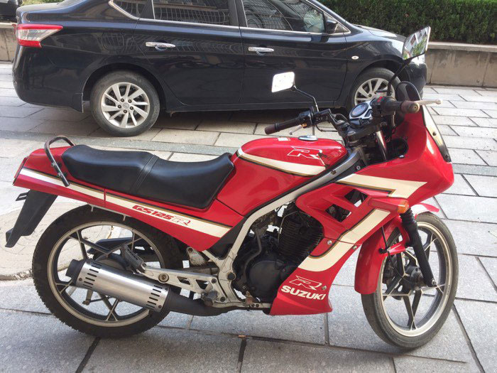 原装进口铃木gs125r王中王介绍,最老铃木王gs125