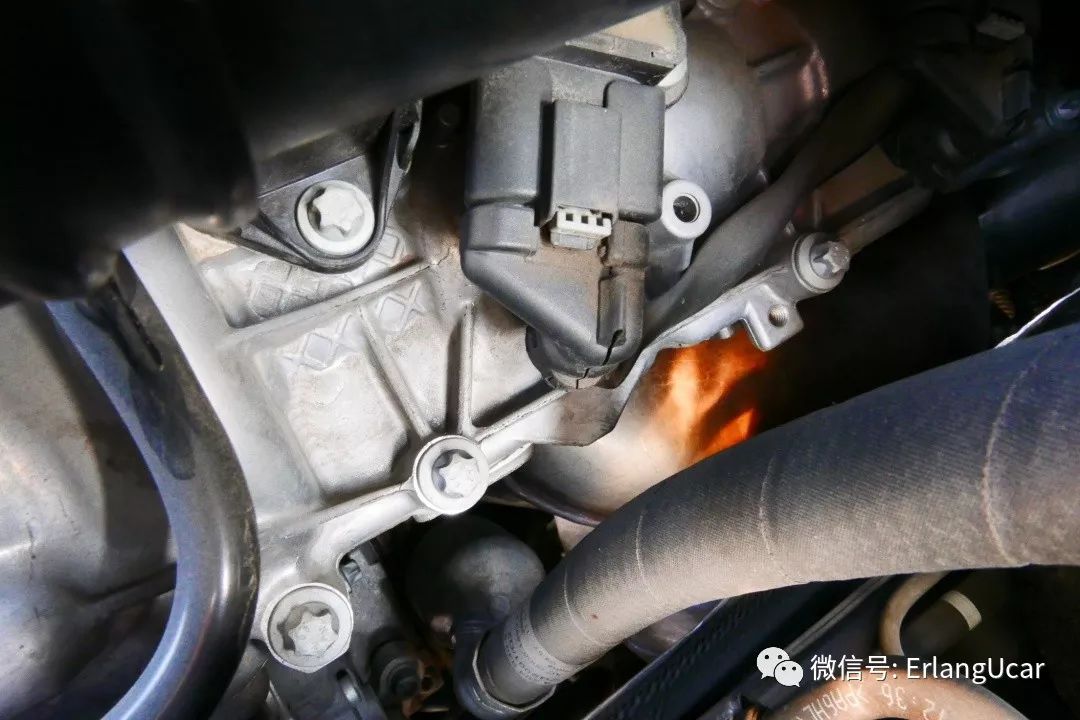 w204奔驰c300coupe,奔驰w204c200旅行版