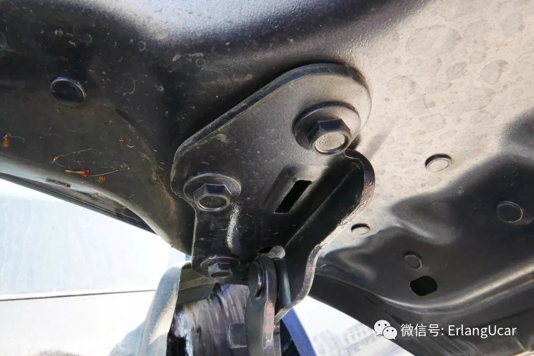 w204奔驰c300coupe,奔驰w204c200旅行版