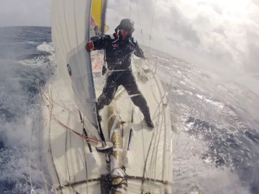 无论他在哪里，都是传奇