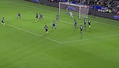 玻尔:丹麦国脚踢进奥运会斩获银牌,跨界当数学家还是菲尔兹主席