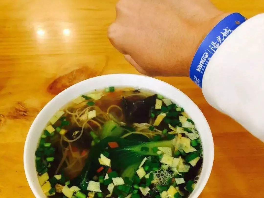 西马竞速邀请赛完整视频,西马竞速邀请赛十五公里完美收官