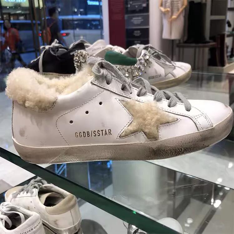 冬季加绒小白鞋加厚百搭,秋冬加绒小白鞋推荐