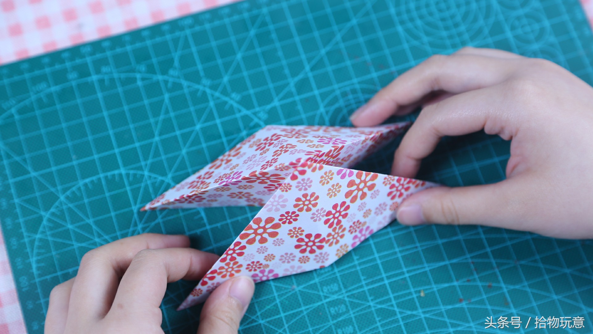 折好看的千纸鹤,简单又好看的纸鹤怎么折