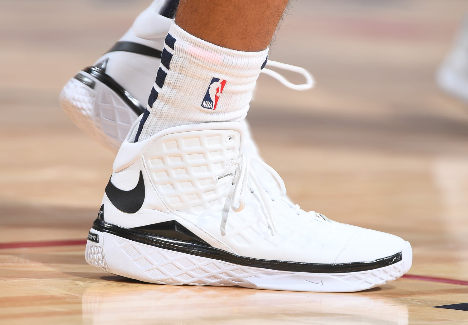 近期nba球员上脚国产篮球鞋,今日nba战靴