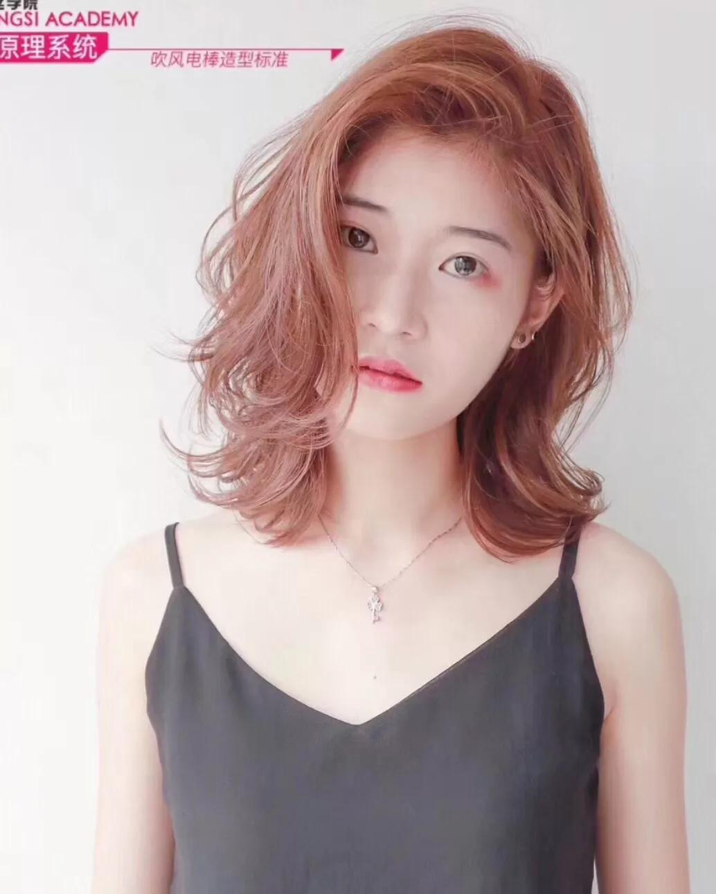 适合修饰脸型巨显脸小的刘海,如何根据脸型选择适合的刘海