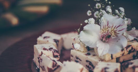 “我追剧呢，你能不能别改会员密码”闹分手时，女友哭着说