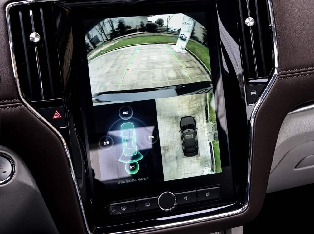 荣威ei6油电混实际油耗,2019款荣威ei6混动怎么样用车感受