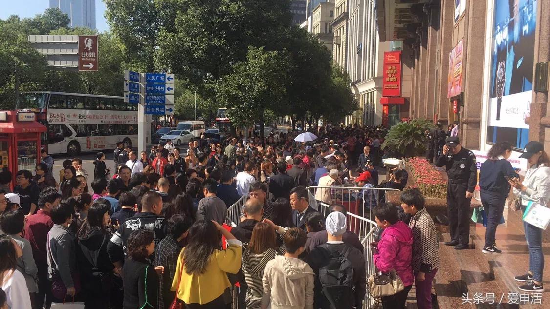 新世界狂欢消费,新世界炙手可热的商品