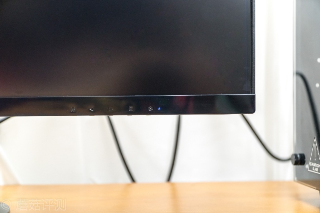 惠科27寸曲面显示器c270w拆解,惠科27qc显示器评测