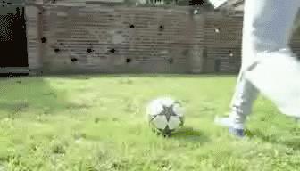 弱势脚怎么练长传,不想被人欺负怎么练身手